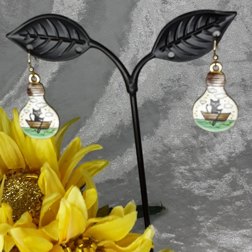 Handcrafted Steampunk Lightbulb Cat Earrings White Steampunk